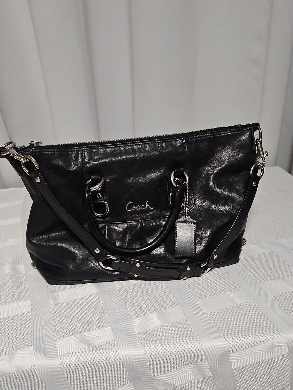 Black Leather Coach Ashley Satchel - Picture 14 of 14